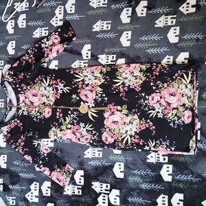 Vibe Sportswear Floral Dress (M)